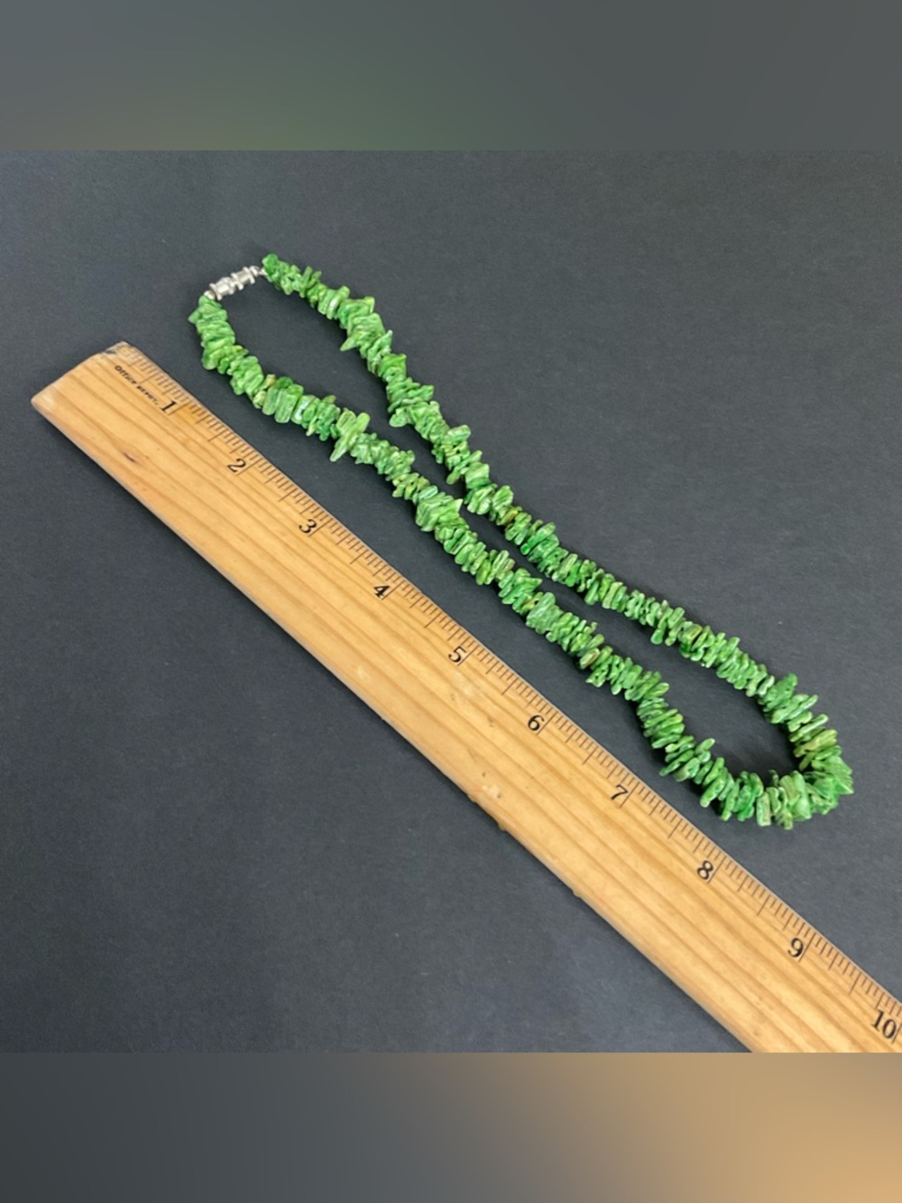 Shell Chocker Necklace Green - Picture 5 of 5